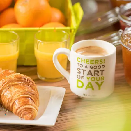 Ibis Styles Centre George Square 3* Глазго