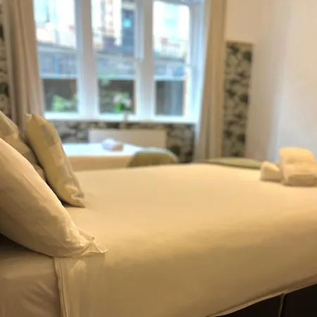 Hotell Piccolo Glasgow