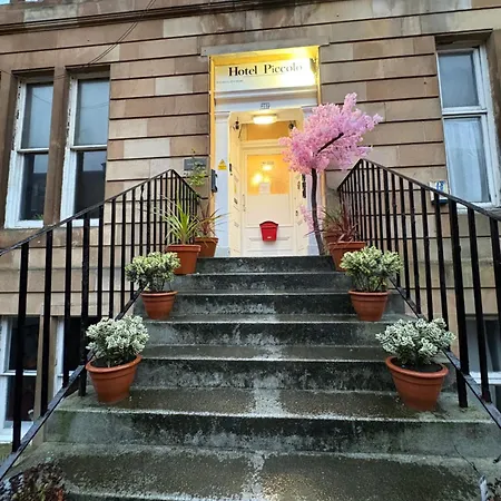 Piccolo 4* Glasgow