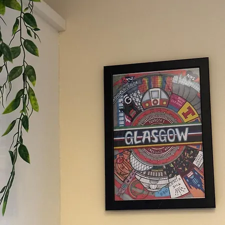 Cosy Barrowlands Stay-spacious & Free Parking דירה גלאזגו