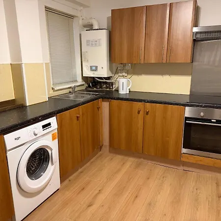 Acorn Spacious Apartman Glasgow