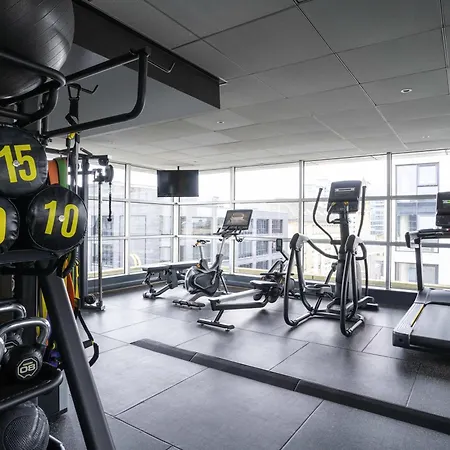 Novotel Centre מלון