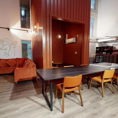 For Students Only - Elgin Place In Edinburgh Appartement *