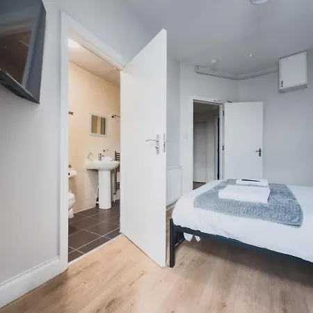 O2 Spacious Hideaway Apartman *
