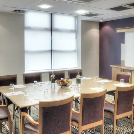 Express - - Ctr Riverside By Ihg 3*