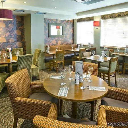 Premier - George Square Glasgow