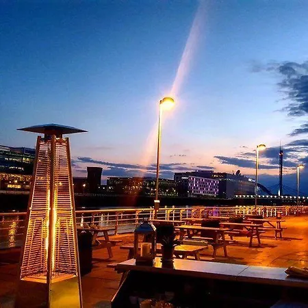 Hilton Garden Centre Hotel