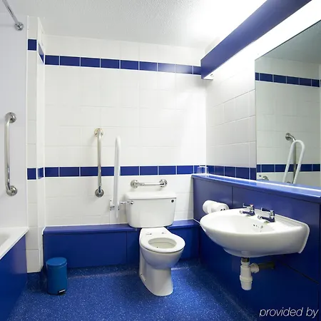 Travelodge Paisley Road 3* غلاسغو