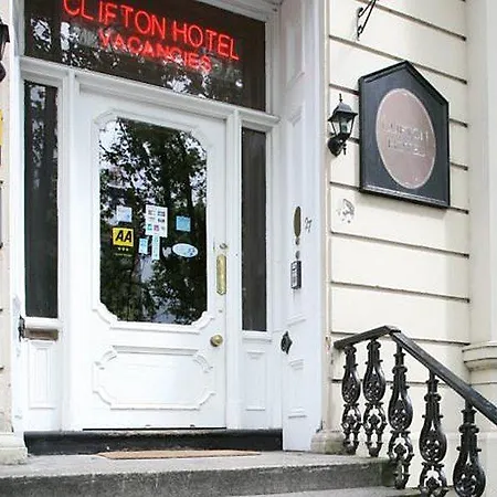 Hotel Clifton