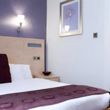 Hotel Artto 3*