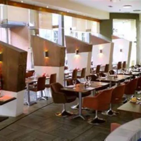 Hotell The Address 4*