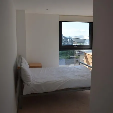 Riverside 3* Glasgow