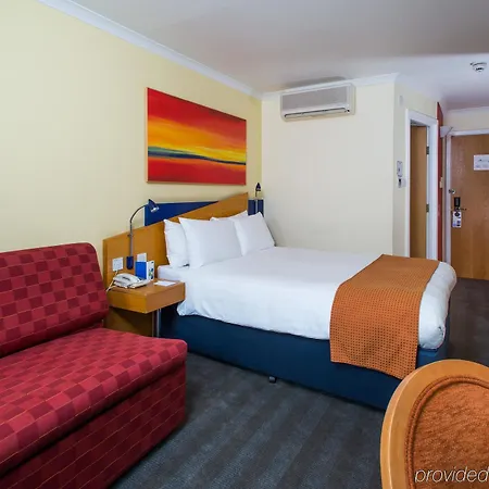 Holiday Express - - City Ctr Riverside By Ihg Hotel