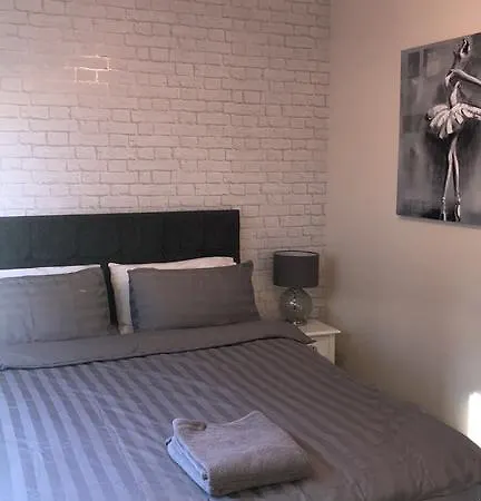 Minerva Court Two-bedroom Apartment Glasgow