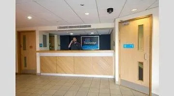 Travelodge Braehead 3*