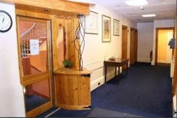 Queen's Park 2* Glasgow