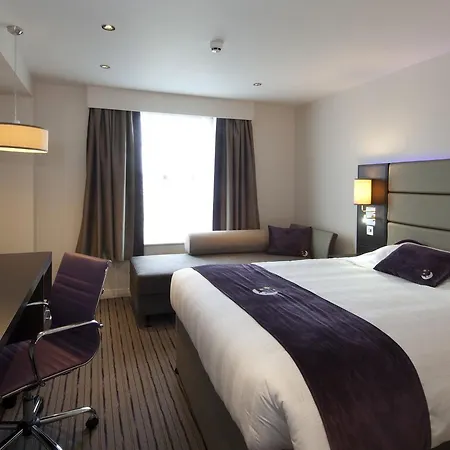 Premier Pacific Quay 3* Glasgow