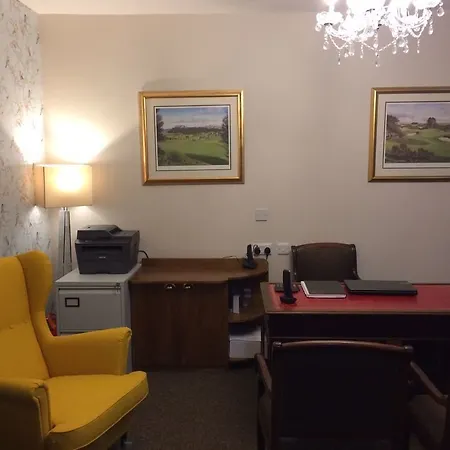 Hotell Crosshill House