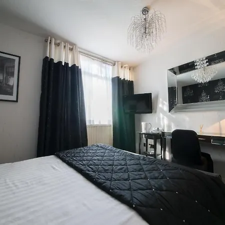 The Burnside Hotel 2*