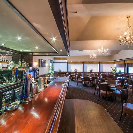 The Burnside Hotel 2*