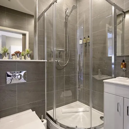 Nelson Mandela Place *