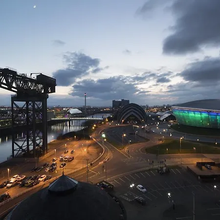 Radisson Red Hotel, Hotel 4*