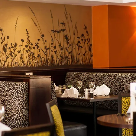 Leonardo West End Glasgow