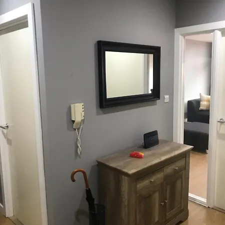 Apartament Elegant Near Secc/hydro In Finnieston, *