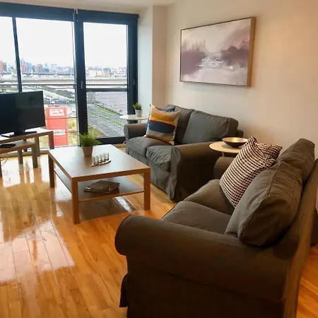 The Heights - River And City View Apartment *