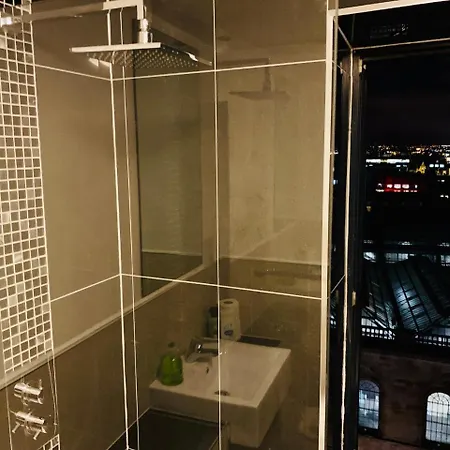 Apartment Central Station - The Penthouse - With Parking And Huge Terrace *