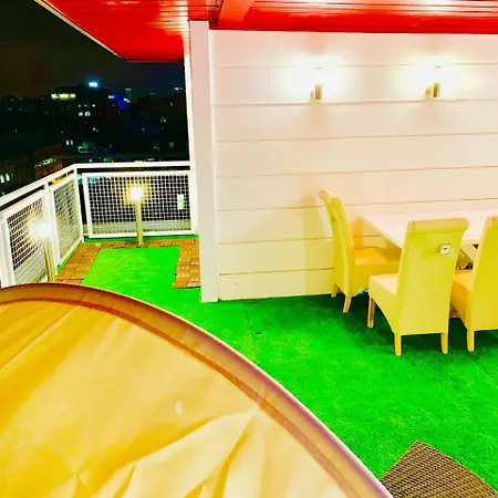 Apartment Central Station - The Penthouse - With Parking And Huge Terrace