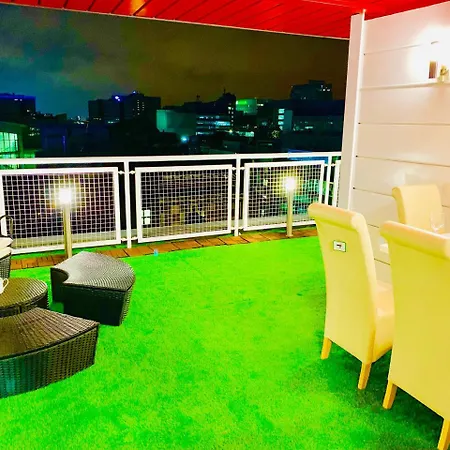 Apartment Central Station - The Penthouse - With Parking And Huge Terrace