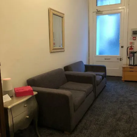 Bed & Breakfast City Centre Suites Renfrew Street