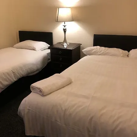Bed & Breakfast City Centre Suites Renfrew Street 3*