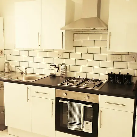 3 Bed Near Botanic Gardens Appartement *