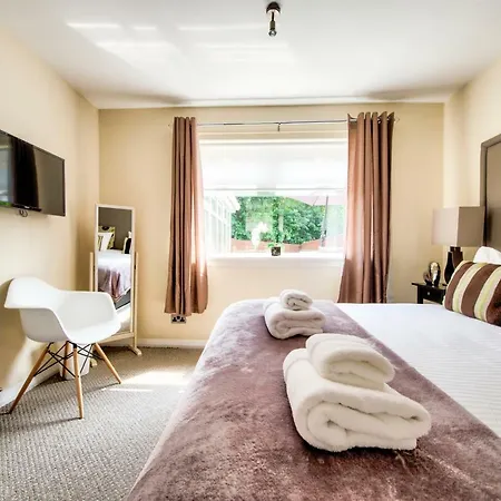 No.17 Serviced Apartment