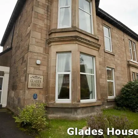 Guest house Glades House 4*