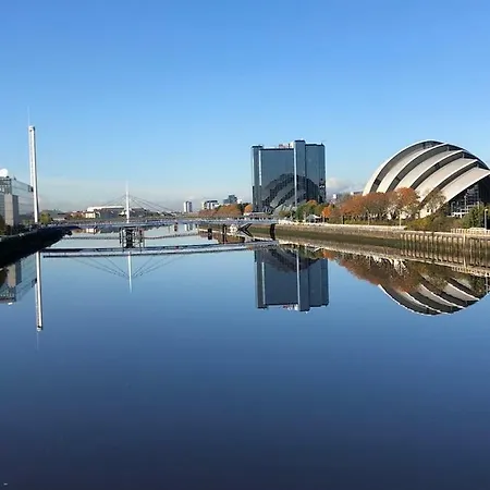 Arcview - Sec Hydro Two Bed Flat With Free Parking And Great View * Glasgow
