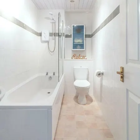 Arcview - Sec Hydro Two Bed Flat With Free Parking And Great View * Glasgow