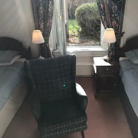 Glades House 4* Glasgow