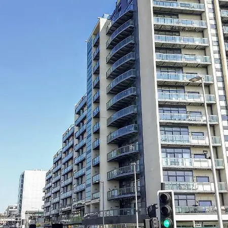 Apartament Elegant Near Secc/hydro In Finnieston, *