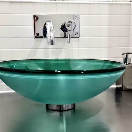 Elegant Near Secc/hydro In Finnieston,