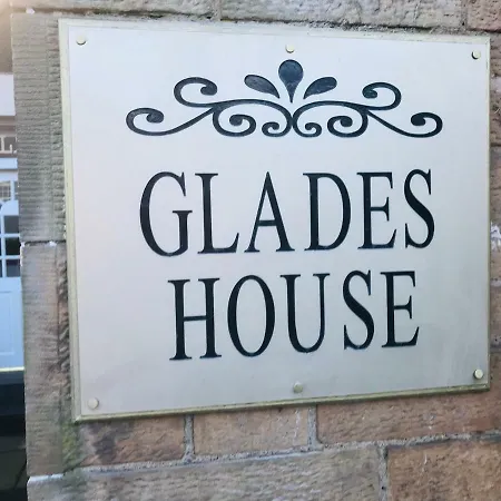 Guest house Glades House