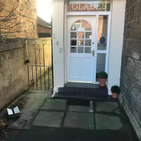 Glades House 4*