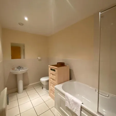 The Heights - River And City View Apartment Glasgow