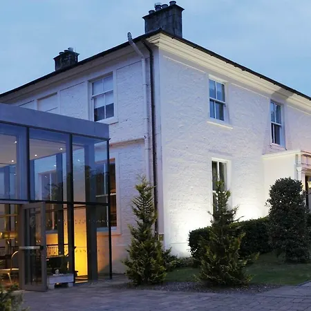 Hotel Macdonald Crutherland House