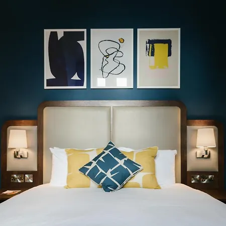 Voco Grand By Ihg 4*