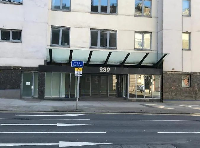 Apartment Apex Variety Gate Glasgow