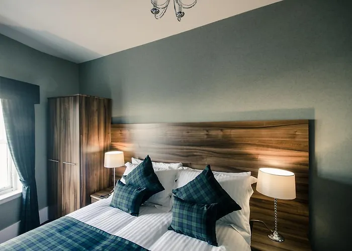 Royal West End Hotel