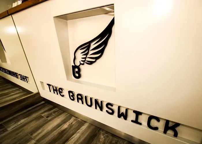 Brunswick Merchant 3*